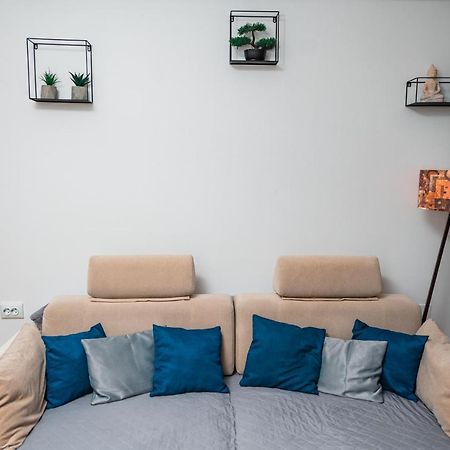Puzzle Apartaments&Studios Craiova Luaran gambar