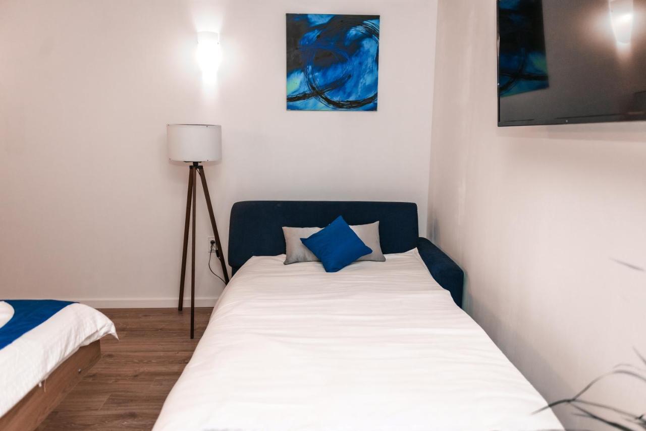 Puzzle Apartaments&Studios Craiova Luaran gambar
